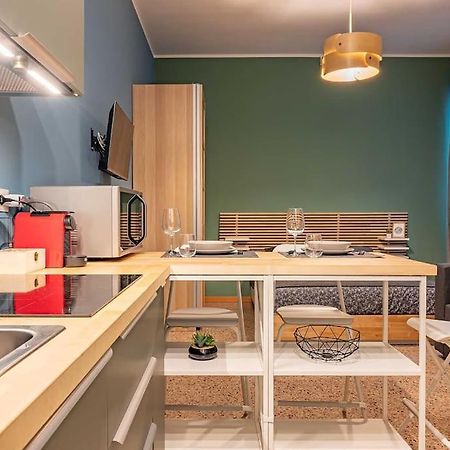 Guest Planet - Cozy Housing Porta Romana M3 Milaan Buitenkant foto