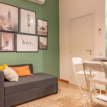 Guest Planet - Cozy Housing Porta Romana M3 Milaan Buitenkant foto